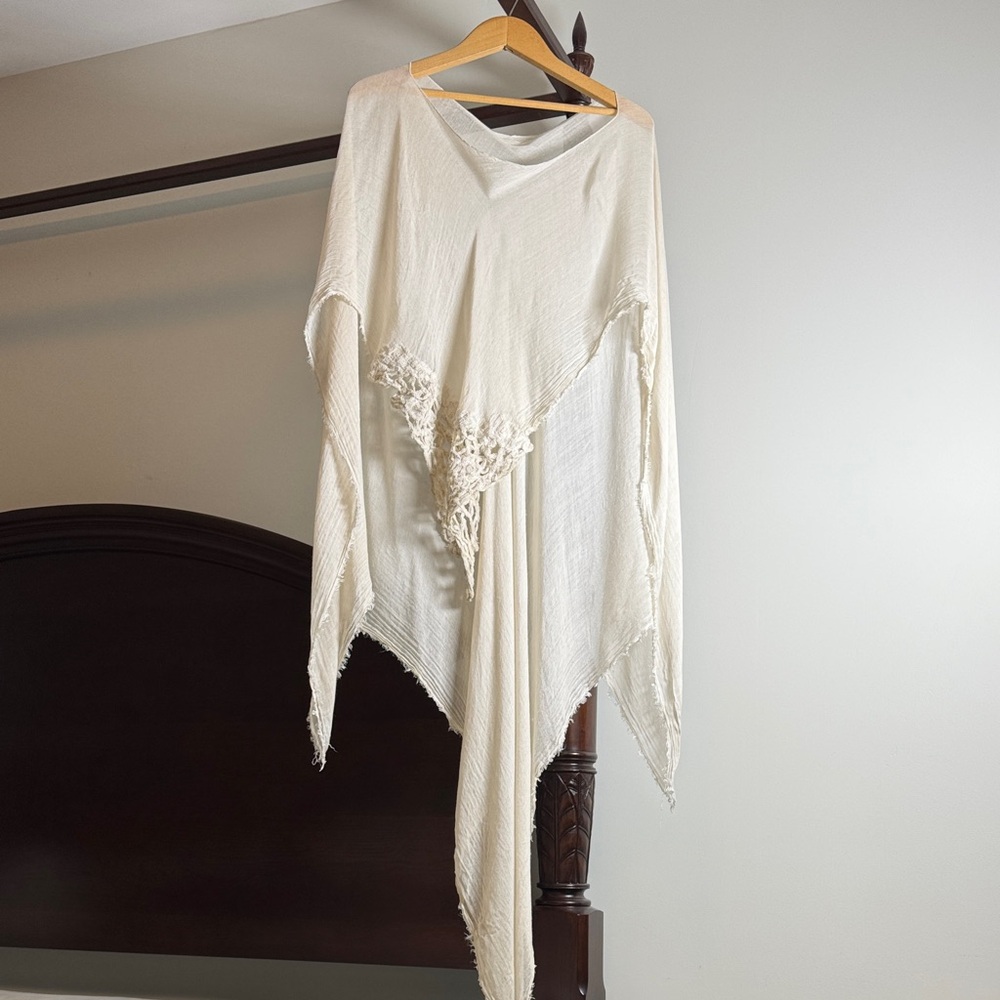 Elegant Cream Poncho with Lace Detail